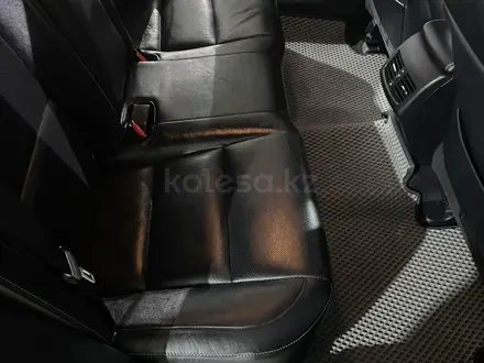 Lexus ES 300h 2014 года за 8 300 000 тг. в Атырау – фото 8