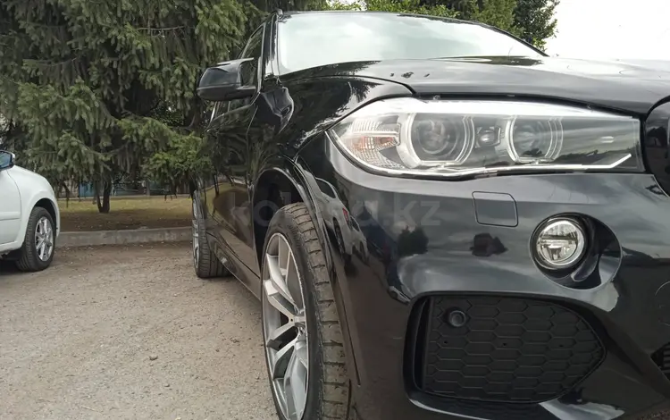 BMW X5 2014 года за 14 900 000 тг. в Алматы