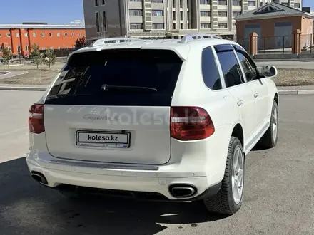 Porsche Cayenne 2008 года за 10 000 000 тг. в Атырау – фото 4