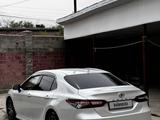Toyota Camry 2021 года за 18 500 000 тг. в Тараз – фото 5