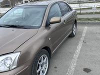 Toyota Avensis 2004 годаүшін4 400 000 тг. в Семей