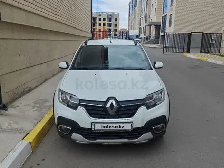 Renault Logan Stepway 2021 года за 7 000 000 тг. в Караганда