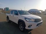 Toyota Hilux 2017 года за 14 500 000 тг. в Уральск – фото 2