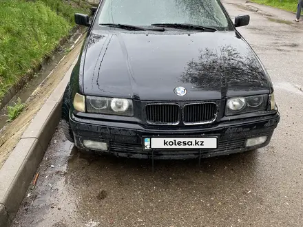 BMW 318 1995 года за 1 200 000 тг. в Алматы – фото 8