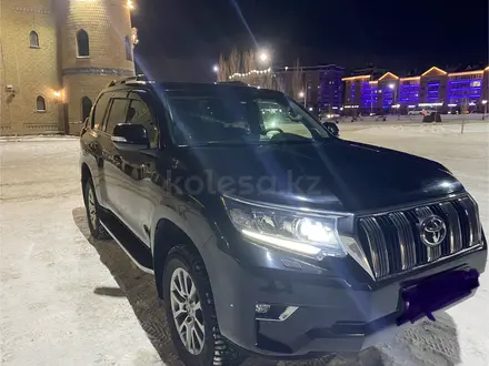 Toyota Land Cruiser Prado 2019 года за 22 000 000 тг. в Актобе