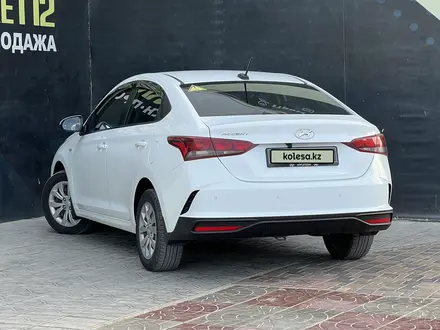 Hyundai Accent 2020 года за 7 950 000 тг. в Актау – фото 3