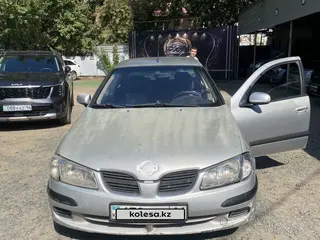 Nissan Almera