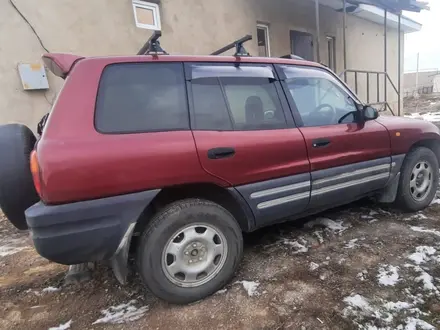 Toyota RAV4 1997 года за 2 700 000 тг. в Алматы – фото 2