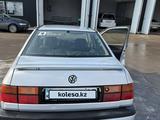 Volkswagen Vento 1993 годаfor750 000 тг. в Алматы – фото 2