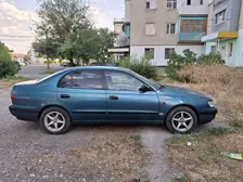 Toyota Carina E, 1996