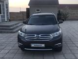 Toyota Highlander 2010 года за 12 000 000 тг. в Актау – фото 3