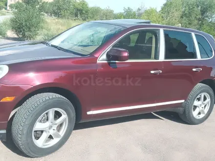 Porsche Cayenne 2007 года за 9 500 000 тг. в Караганда – фото 2