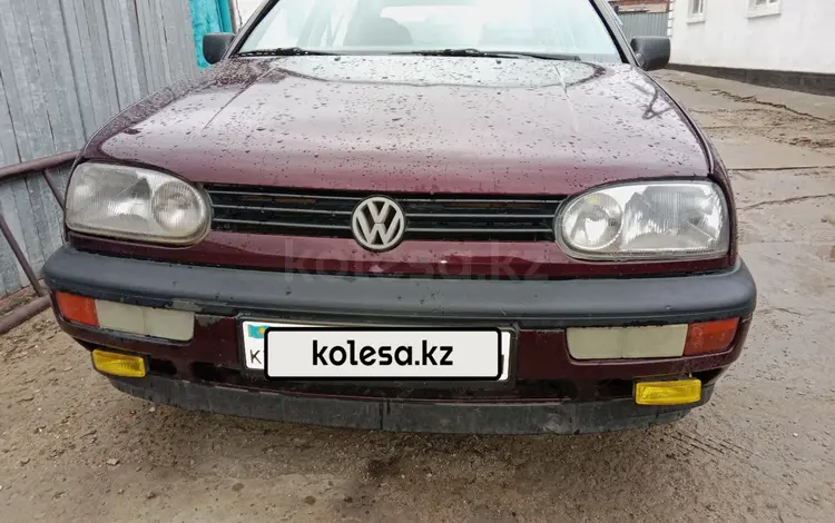 Volkswagen Golf 1995 годаүшін1 200 000 тг. в Актобе