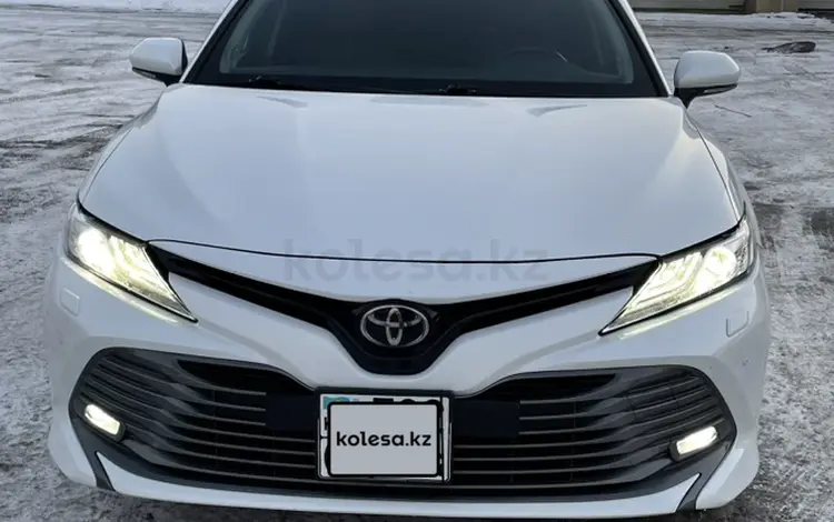 Toyota Camry 2018 годаүшін13 100 000 тг. в Алматы