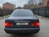 Mercedes-Benz E 200 1997 года за 3 100 000 тг. в Кокшетау – фото 5