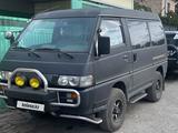 Mitsubishi Delica 1996 годаүшін3 100 000 тг. в Караганда