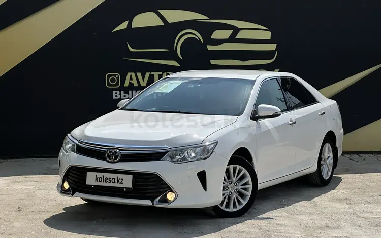 Toyota Camry 2015 годаүшін10 900 000 тг. в Атырау