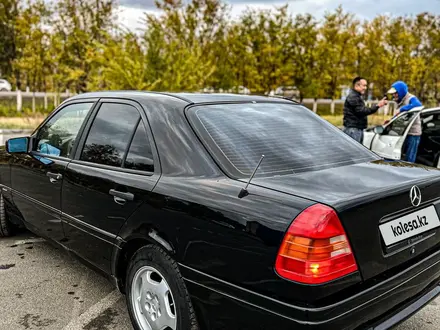 Mercedes-Benz C 180 1994 года за 1 900 000 тг. в Уральск – фото 17
