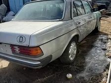 Mercedes-Benz E-Class, 1986