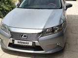 Lexus ES 300h 2013 года за 8 000 000 тг. в Актау