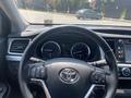 Toyota Highlander 2018 года за 20 000 000 тг. в Шымкент – фото 11