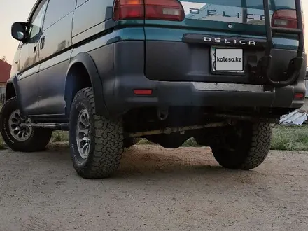 Mitsubishi Delica 1997 года за 3 000 000 тг. в Актобе – фото 4