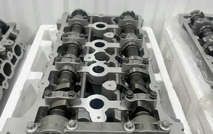 Головка блока цилиндров Hyundai-Kia G4KJ Optima, Sonata, Santa Fe, Sorento за 230 000 тг. в Астана