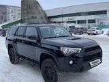 Toyota 4Runner 2018 годаүшін21 888 808 тг. в Астана – фото 4