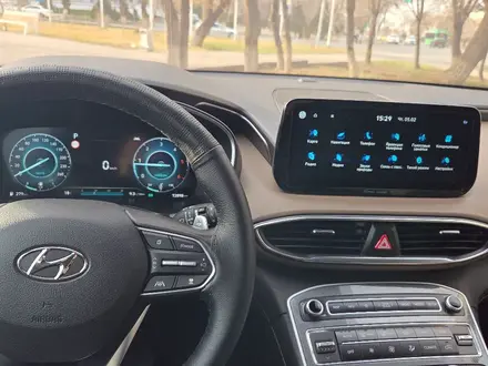 Hyundai Santa Fe 2022 года за 15 200 000 тг. в Караганда – фото 6