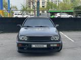 Volkswagen Golf 1995 года за 950 000 тг. в Алматы – фото 2