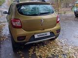 Renault Sandero Stepway 2018 года за 5 100 000 тг. в Уральск – фото 2