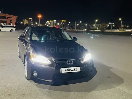 Lexus CT 200h 2013 года за 8 500 000 тг. в Караганда – фото 2