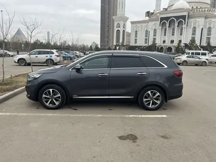 Kia Sorento 2018 года за 12 300 000 тг. в Астана – фото 3