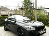 BMW X6 2022 года за 50 000 000 тг. в Алматы – фото 2