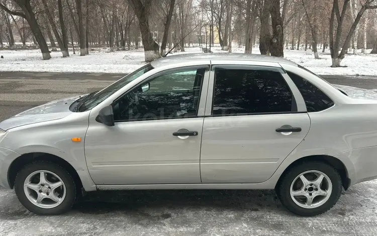 ВАЗ (Lada) Granta 2190 2014 годаүшін3 200 000 тг. в Алматы