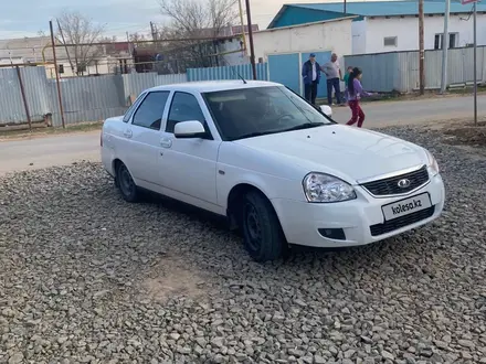 ВАЗ (Lada) Priora 2170 2013 года за 2 500 000 тг. в Атырау – фото 2