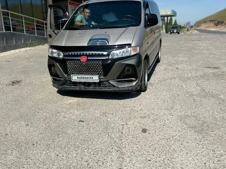 Hyundai Starex 2001 года за 3 500 000 тг. в Шымкент