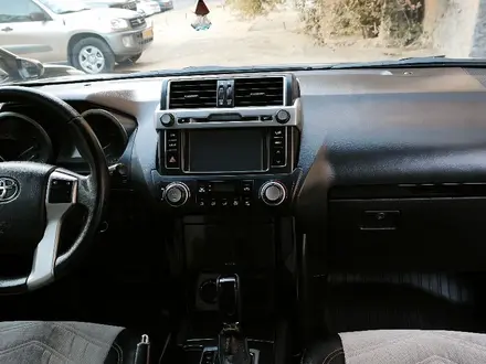 Toyota Land Cruiser Prado 2017 года за 22 000 000 тг. в Актау – фото 12