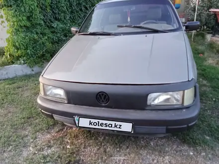 Volkswagen Passat 1991 года за 1 400 000 тг. в Усть-Каменогорск – фото 2
