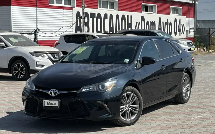 Toyota Camry 2015 годаfor6 900 000 тг. в Актобе