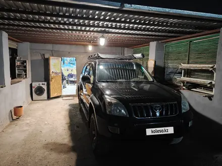Toyota Land Cruiser Prado 2003 года за 10 000 000 тг. в Актау – фото 2