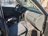 Chevrolet Tracker 2001 года за 2 500 000 тг. в Уральск – фото 3
