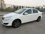 Opel Astra 2010 года за 1 800 000 тг. в Актау