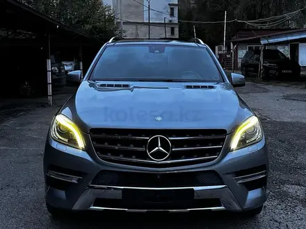 Mercedes-Benz ML 400 2015 года за 20 000 000 тг. в Алматы – фото 14
