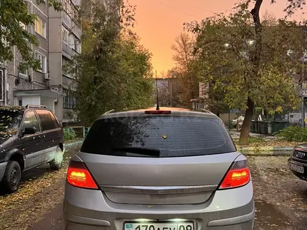 Opel Astra 2008 года за 2 700 000 тг. в Караганда – фото 3