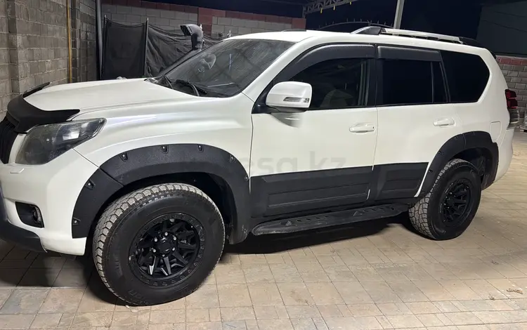 Toyota Land Cruiser Prado 2012 года за 19 000 000 тг. в Алматы