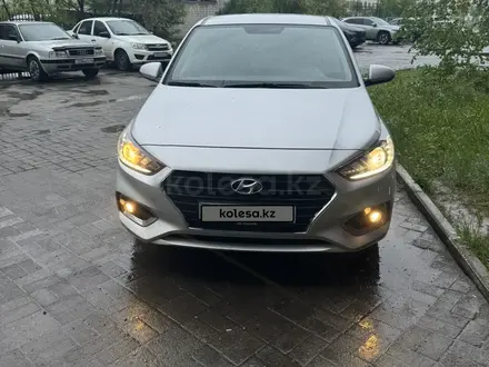 Hyundai Accent 2019 года за 6 500 000 тг. в Экибастуз