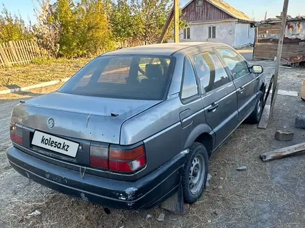 Volkswagen Passat 1991 года за 375 000 тг. в Жезказган – фото 3