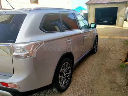 Mitsubishi Outlander 2014 года за 8 500 000 тг. в Актобе – фото 7