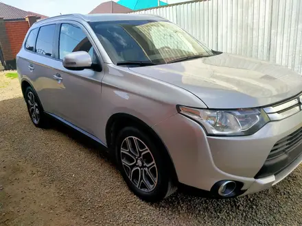 Mitsubishi Outlander 2014 года за 8 500 000 тг. в Актобе – фото 9